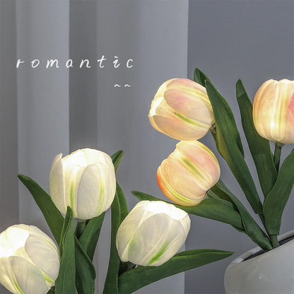 Tulip Night Light with Vase - Trend Junction 