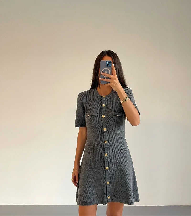 Knit button-front dress - Trend Junction 