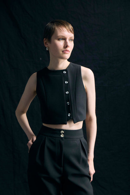 Chic Sleeveless Comfort Suit - Trend Junction 